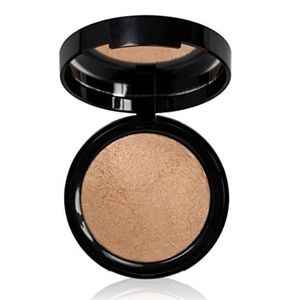 Mally Glowing Goddess Luminizer